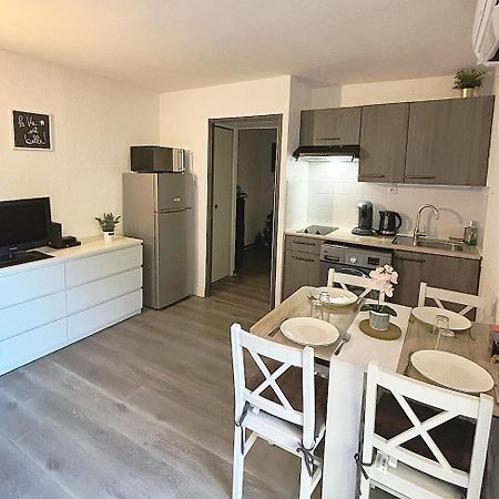 Charmant Studio Climatise 24 M2 Terrasse A 100M De La Plage Saint-Mandrier-sur-Mer Dış mekan fotoğraf
